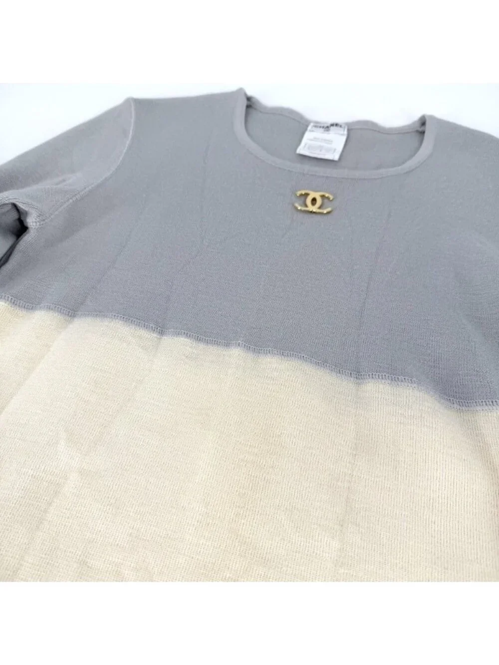 Chanel Top CC Logo Sweatshirt 50 Gray Ivory Gold Wool Spring Autumn Winter